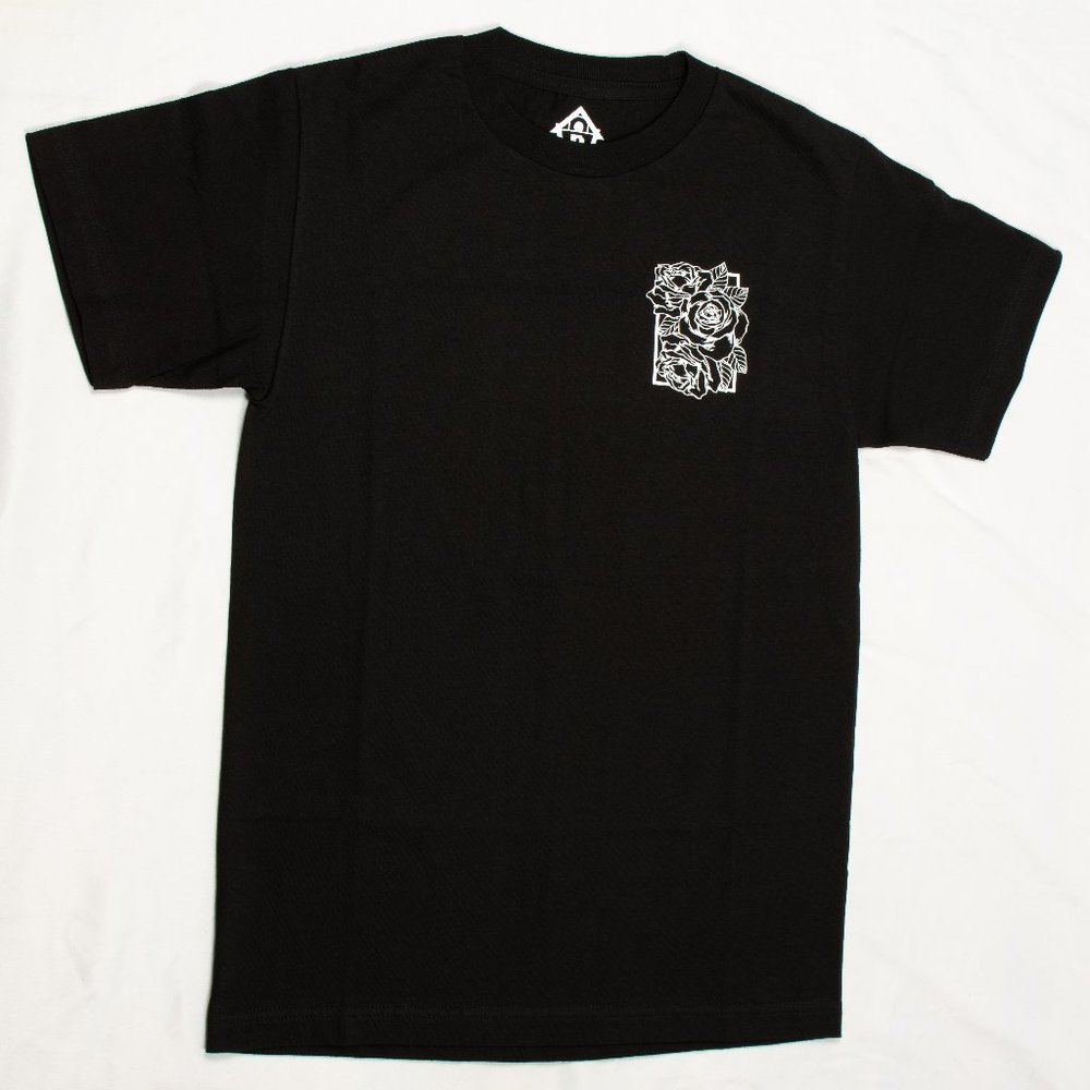 Mexican Gothika Skull & Rose's Black Classic Short Sleeve Tee